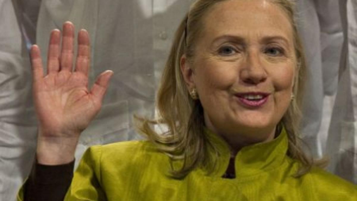 Adversarii politici i-au plătit deja biletul. Unde îşi doreşte să zboare Hillary Clinton