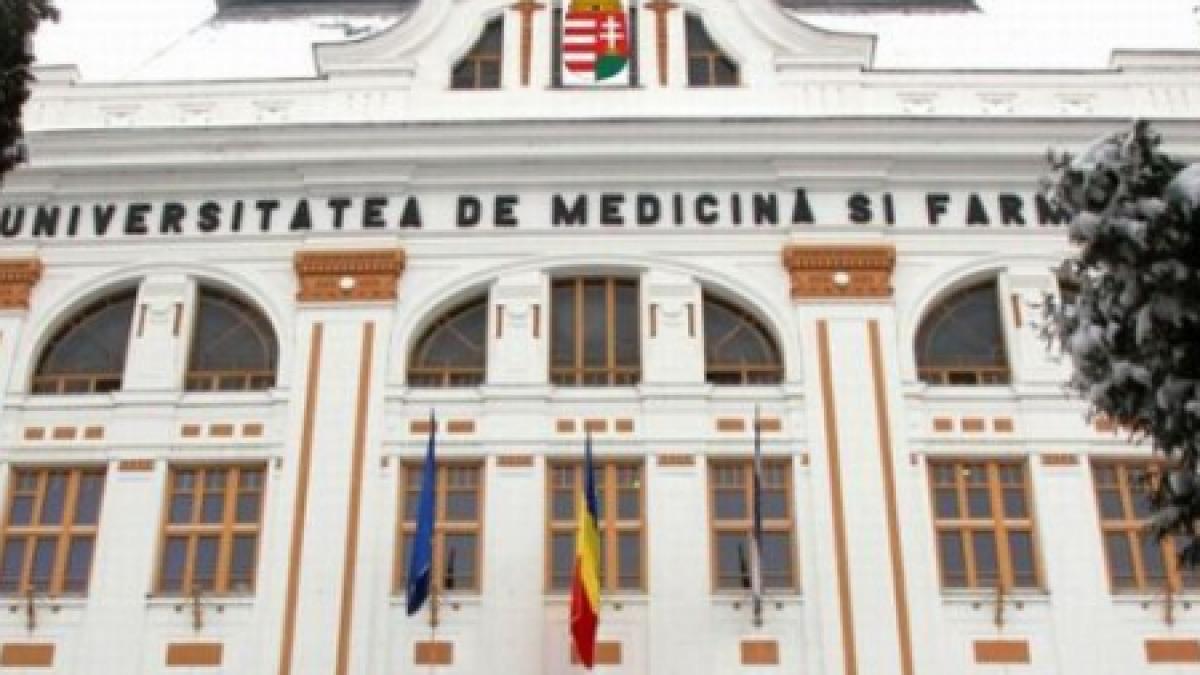 Secţia în maghiară a UMF Târgu Mureş, suspendată de instanţă