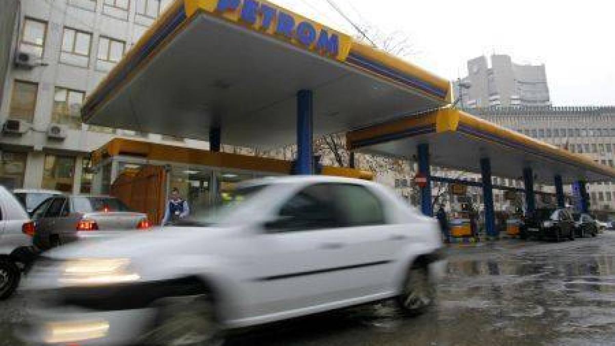 Profit record pentru Petrom în primele trei luni din 2012. Cu toate astea continuă scumpirile la pompă