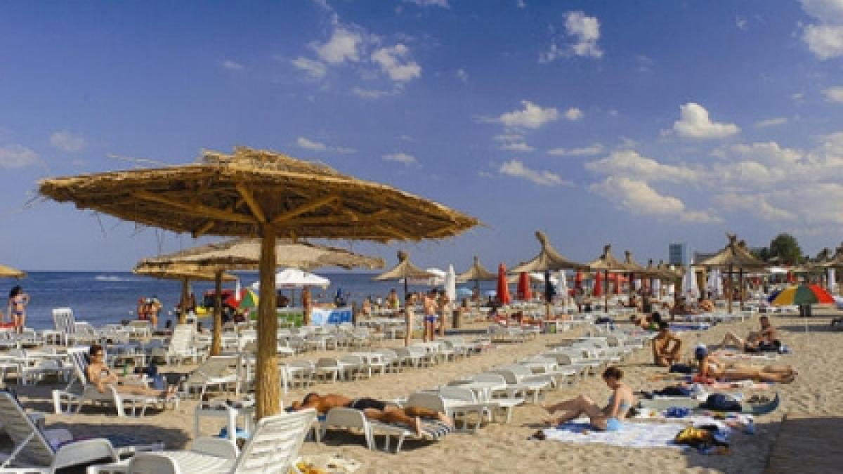 Programul „Litoralul pentru toţi“ nu a adus turiştii la mare. Majoritatea staţiunilor sunt pustii