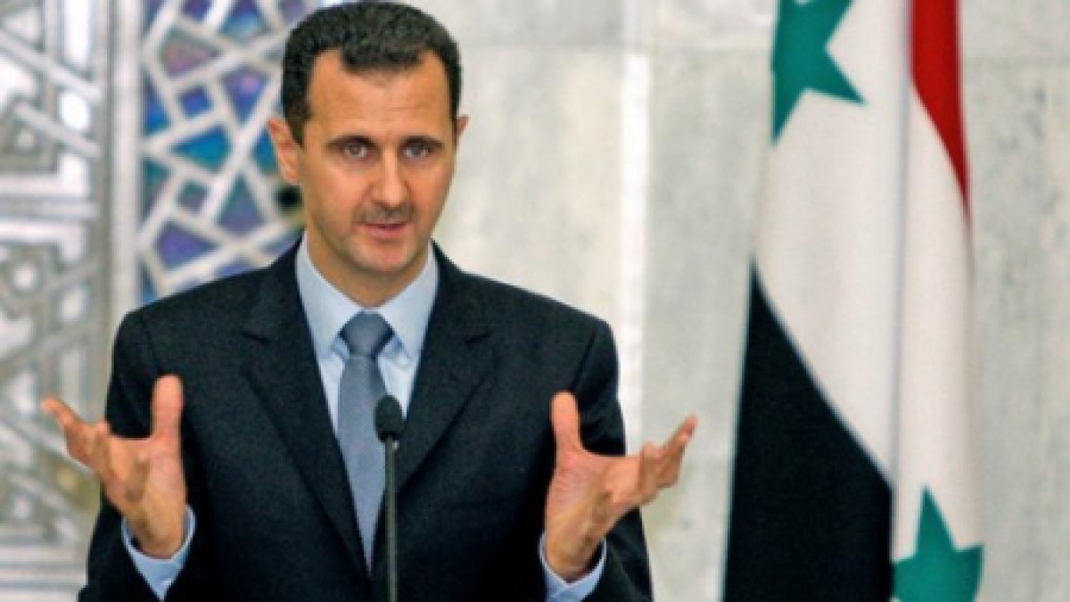 Bashar Al-Assad îl îndeamnă pe Hollande să schimbe politica Franţei faţă de Siria