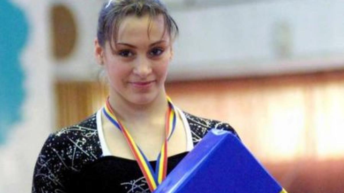 Gimnasta Cătălina Ponor va fi angajată cu gradul de subinspector de poliţie la Clubul Sportiv Dinamo