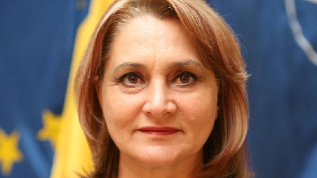 Surse: Georgeta Gavrilă va fi prefectul Capitalei. Ea a fost secretar general în MApN