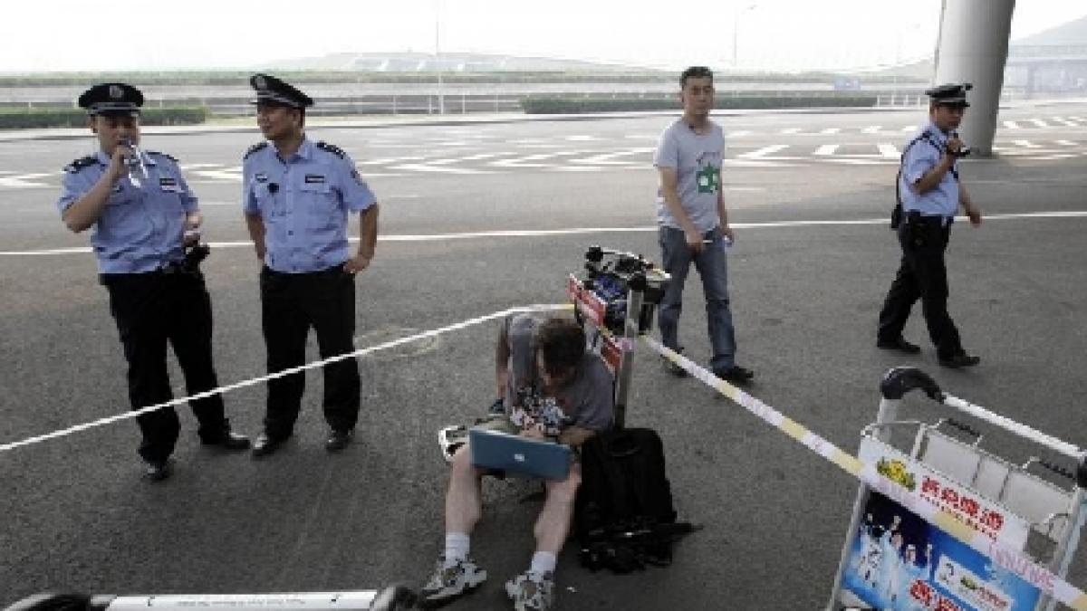 CNN: Disidentul chinez Chen Guangcheng este probabil la bordul unui avion spre New York