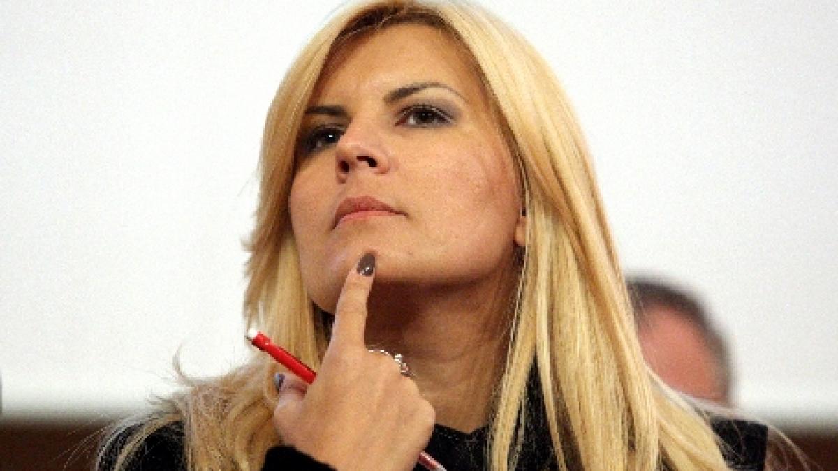 Elena Udrea: Cred că este momentul pentru un copil. Plâng la filme din ce în ce mai des