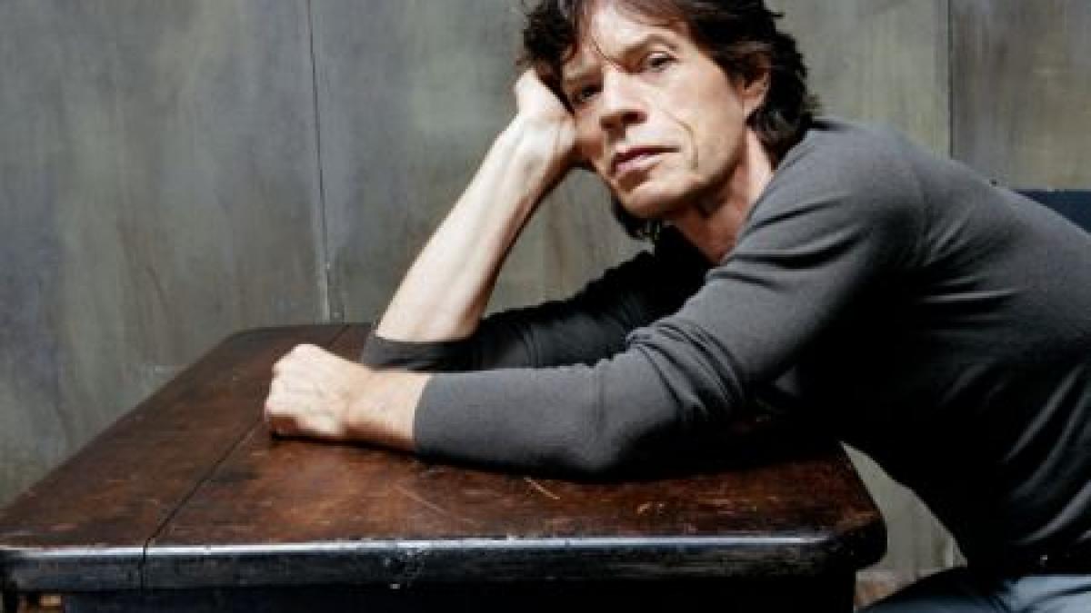 Ţi-ar plăcea să fii chiriaşul lui Mick Jagger? Rockerul îşi închiriază casa din Caraibe