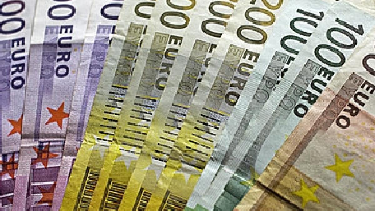 Austria. Un tânăr a găsit pe stradă 10.000 de euro şi i-a predat poliţiei