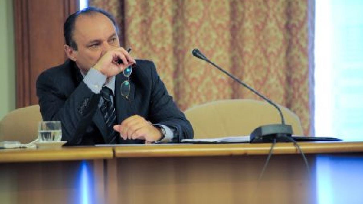 Premieră în justiţia din România. Fostul ministru al Agriculturii, Ioan Avram Mureşan, condamnat la şapte ani de închisoare