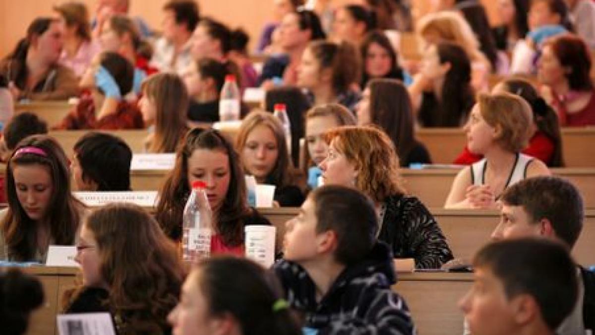 Alte modificări la Legea Educaţiei. Clasele nu vor avea peste 25 de elevi