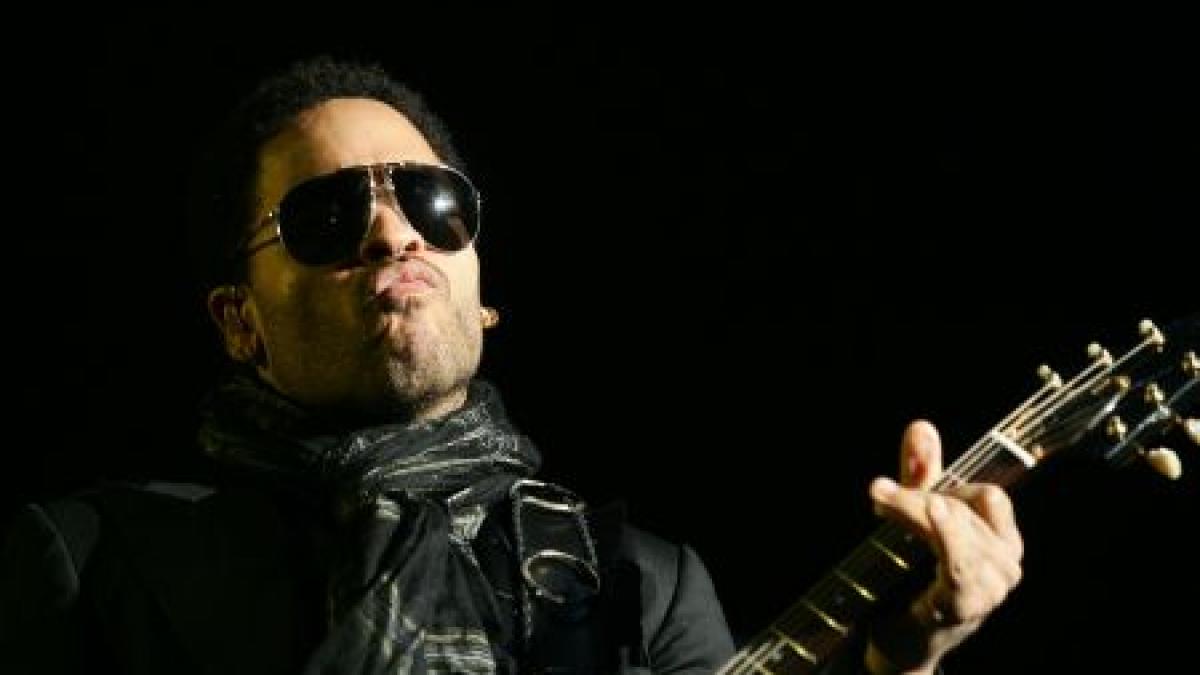 Lenny Kravitz revine în România. Când va avea loc concertul şi cât costă biletele