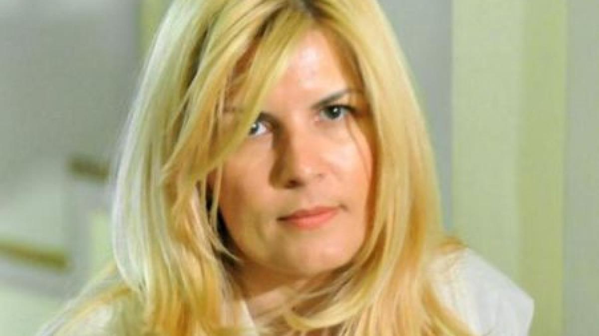 Elena Udrea îşi va anunţa oficial demisia din PDL Bucureşti. Şedinţa deja a început