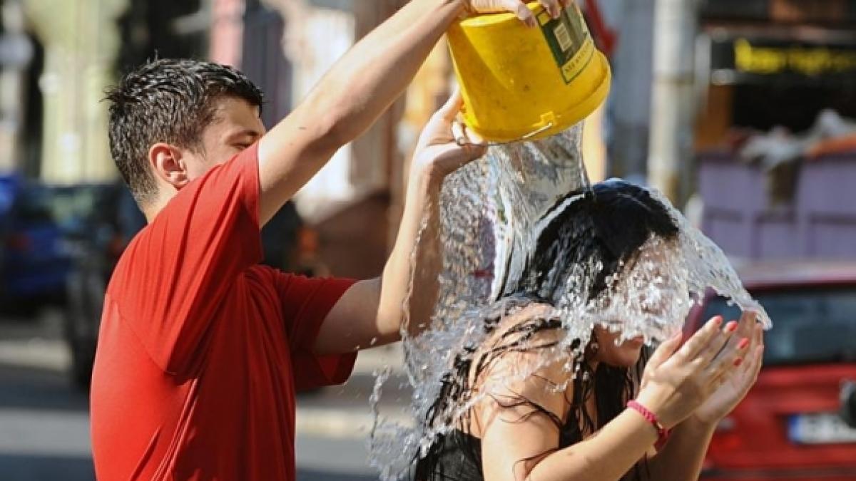 HARTA cu valorile radiaţiilor UV în cele mai importante oraşe din ţară. Cum trebuie să ne ferim de caniculă