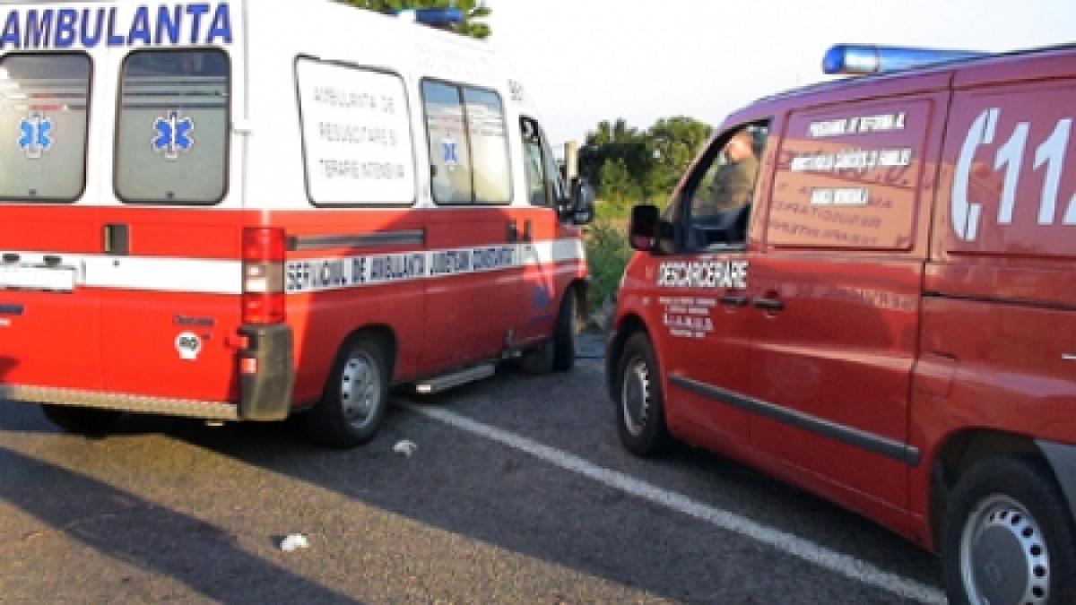 Vrancea. Un bărbat a fost salvat de la înec de medicii de la Ambulanţă