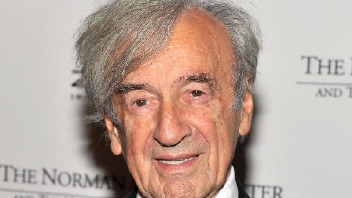 Elie Wiesel returnează Ungariei ordinul Marea Cruce. Care este motivaţia laureatului premiului Nobel