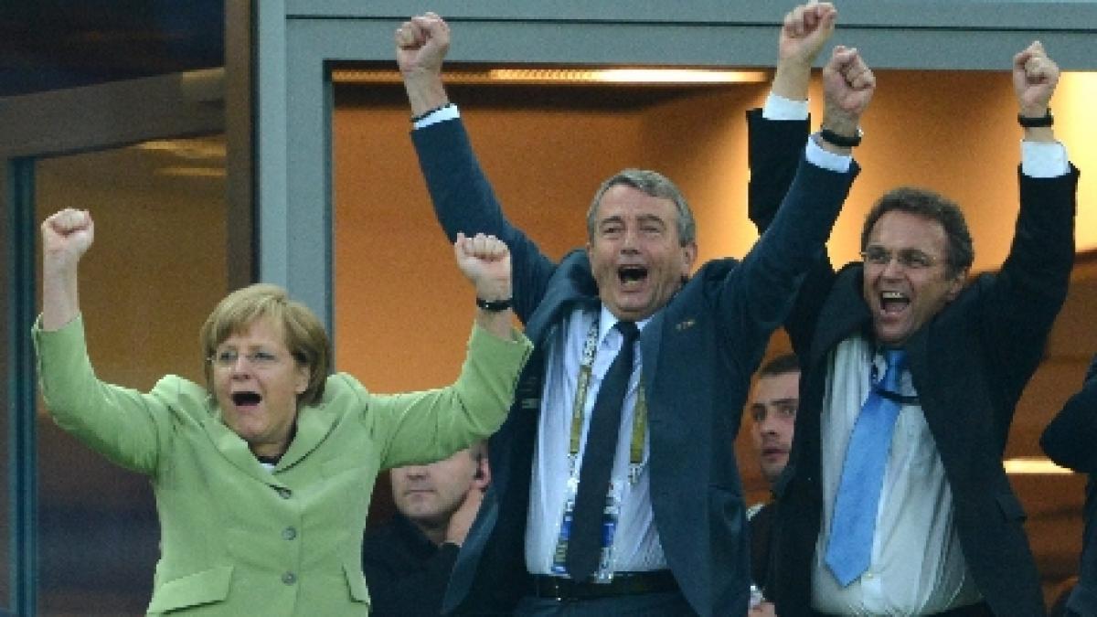 Angela Merkel, despre victoria naţionalei de fotbal: Am dominat, a fost un meci formidabil!