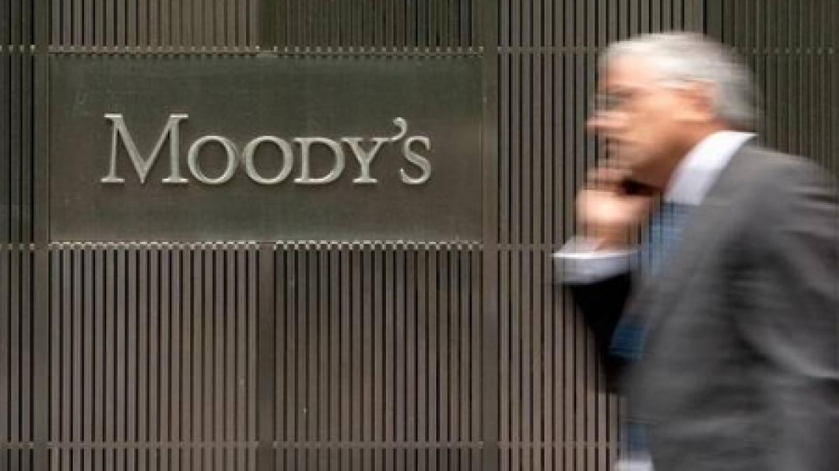 Moody's pregăteşte o retrogradare masivă a băncilor din Spania la nivelul &quot;junk&quot;