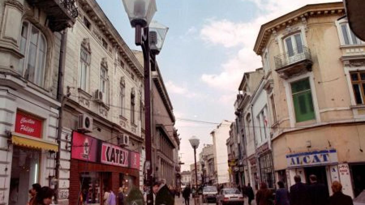 Un plan care sună bine. Zona ultracentrală a Bucureştiului, declarată pietonală. La marginea Capitalei ar putea fi construite parcări