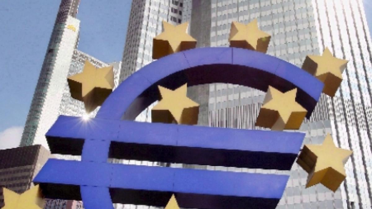 Zona euro s-ar putea transforma într-o federaţie politică, în zece ani, conform unui proiect