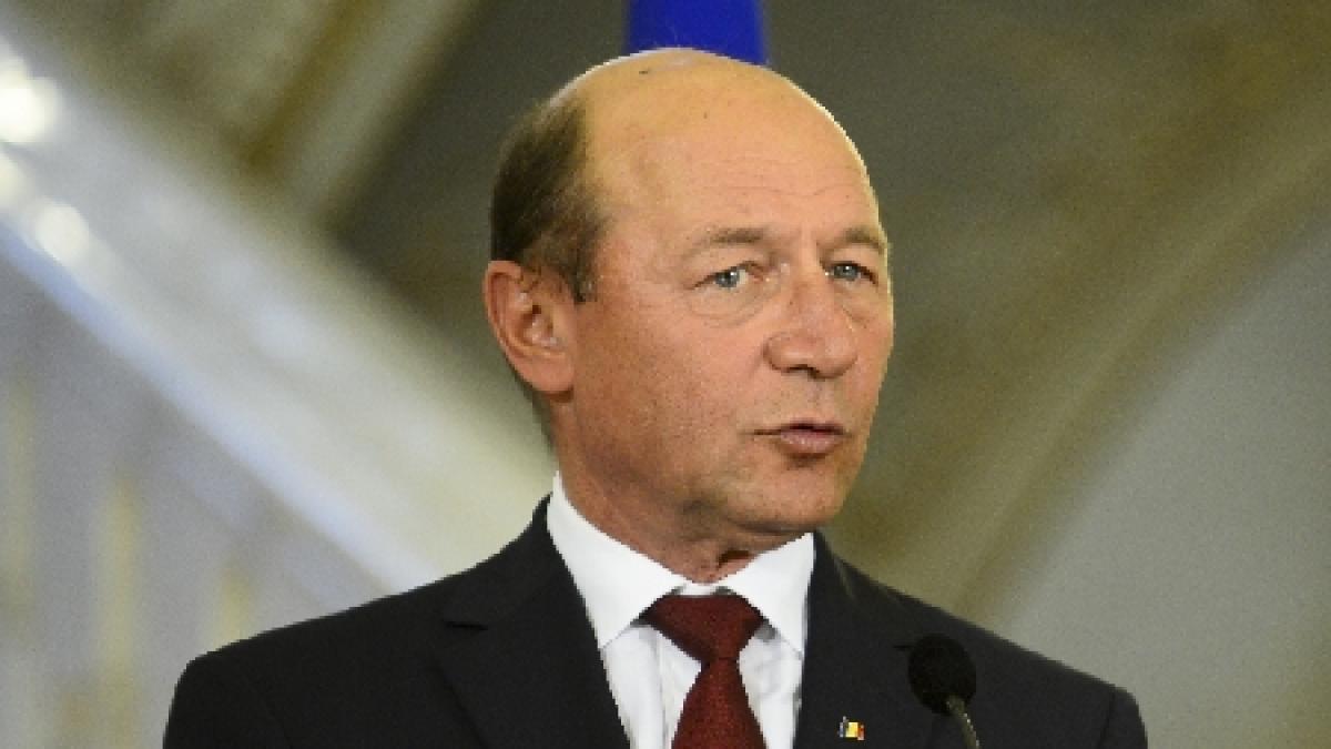 CITEŞTE AVIZUL emis de Curtea Constituţională. CC: Traian Băsescu nu şi-a exercitat cu maximă eficienţă funcţia de mediere