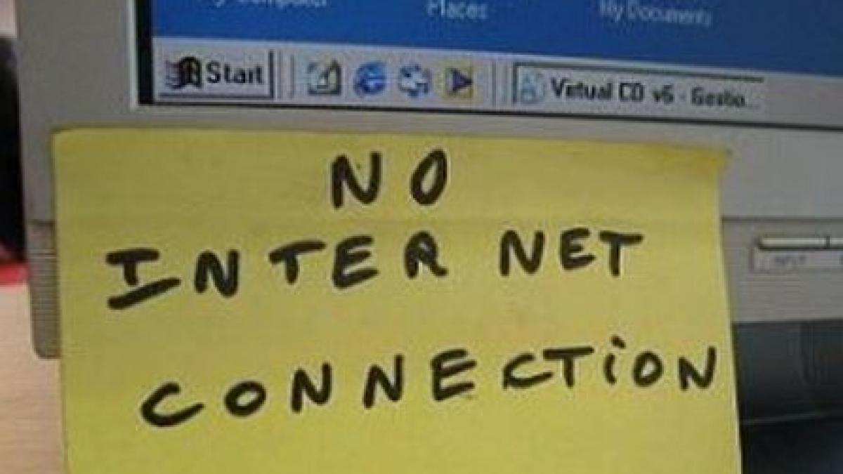 Sute de mii de oameni rămân astăzi FĂRĂ INTERNET. FBI opreşte conexiunea, din cauza unui virus extrem de puternic