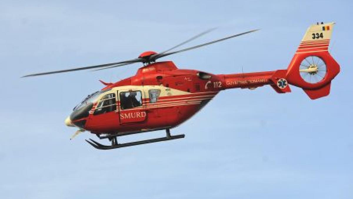 Trafic blocat total pe DN 1, la Bărcăneşti. De ce a fost solicitat un elicopter SMURD 