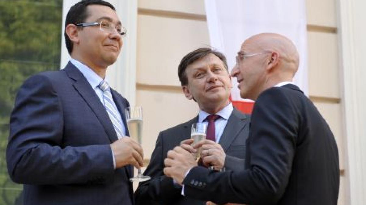 Victor Ponta: Trebuie să continuăm autostrada Comarnic - Braşov