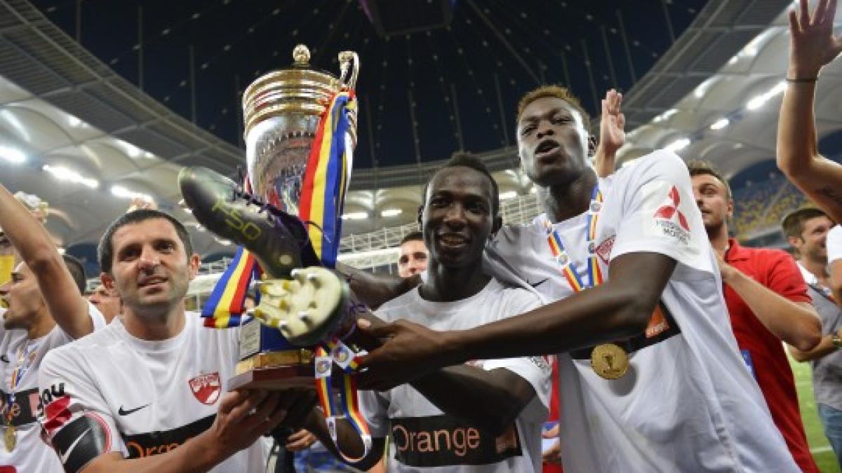 Dinamo Bucureşti claim Romanian Super Cup