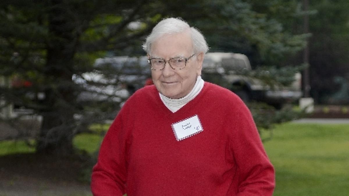 Warren Buffett: Cei care au cumpărat acţiuni Facebook pentru a le vinde a doua zi au avut o idee groaznică