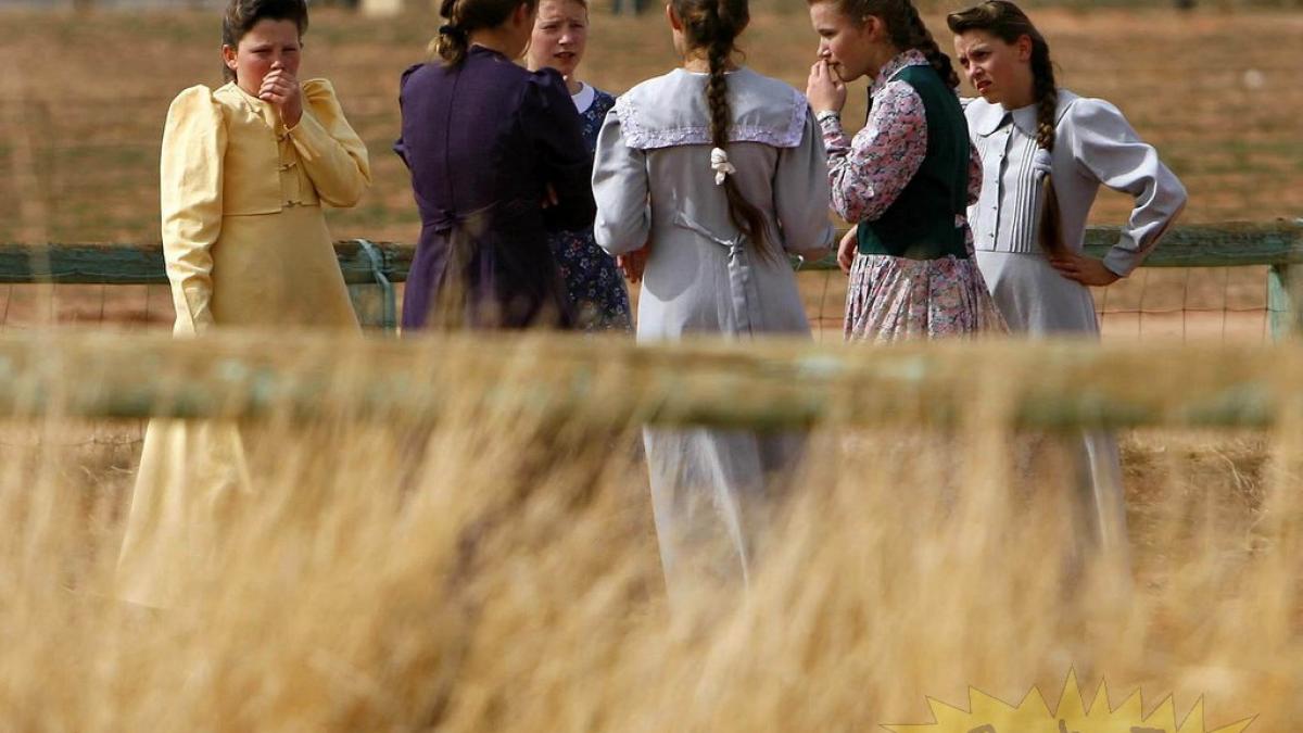 FOTOREPORTAJ din lumea ascunsă a sectei care a scandalizat lumea. Femeile, folosite pentru &quot;perpetuarea speciei&quot;