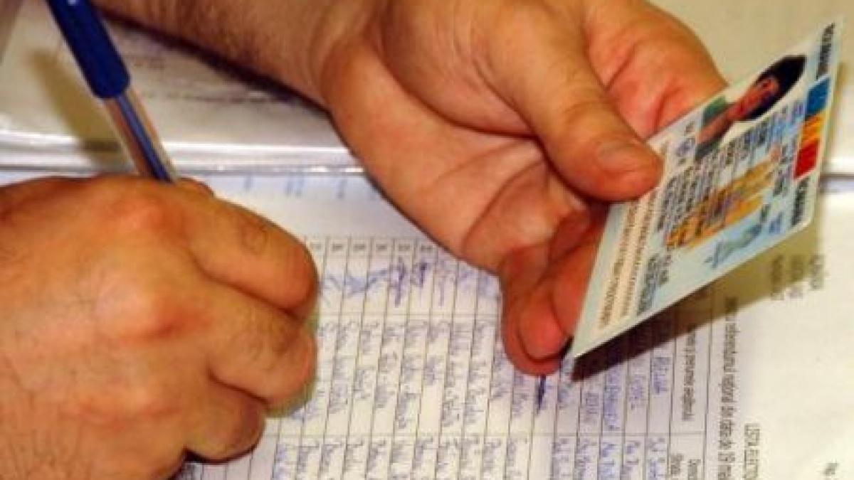 Duminică au fost eliberate 13.485 de acte de identitate, din care 1.116 provizorii