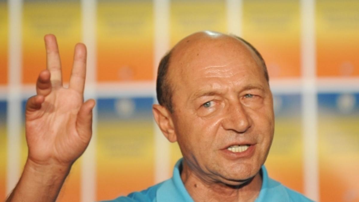 Băsescu, un campion al ipocriziei. Declaraţii ameţitoare ale preşedintelui suspendat