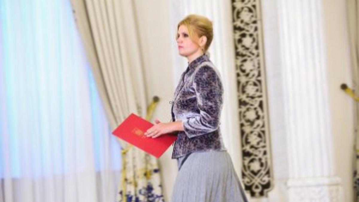 Iulia Motoc, după amânarea verdictului CCR: Când eşti în total dezacord, te poţi gândi dacă demisionezi