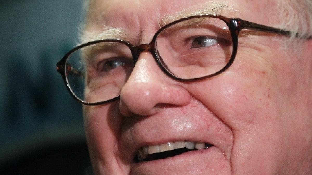 Holdingul lui Warren Buffett a înregistrat un profit mai mare decât estimările analiştilor