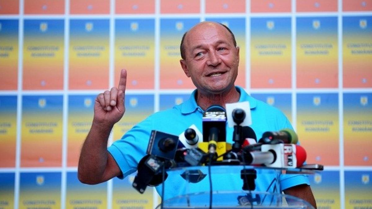 Traian Băsescu a recunoscut că a făcut presiuni asupra lui Rus. &quot;Chiar dacă domnul Antonescu nu a recunoscut, eu o fac&quot;