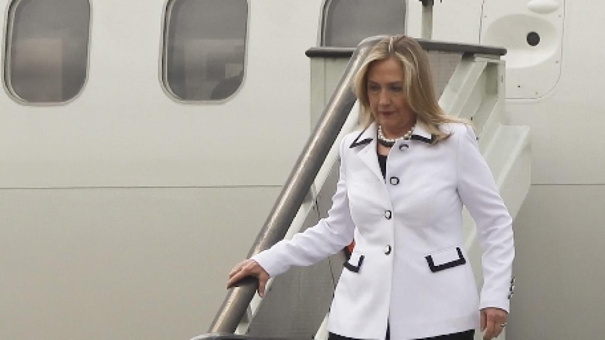 Hillary Clinton a ajuns în Turcia, unde va avea discuţii pe tema crizei din Siria