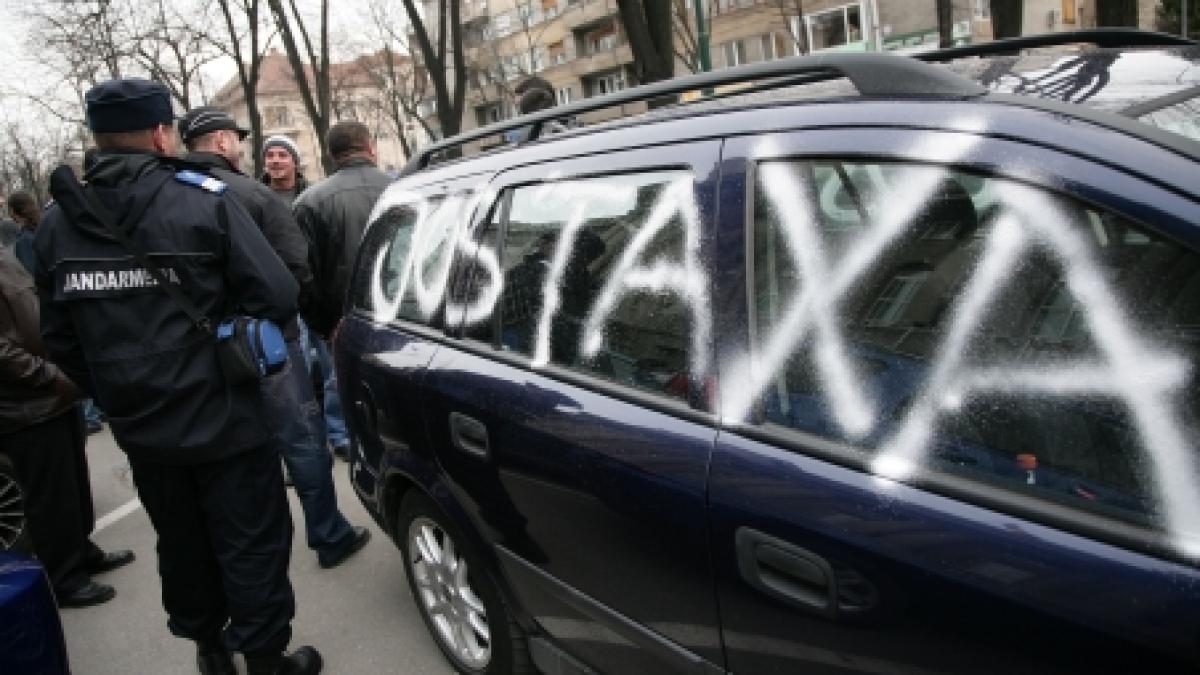 Veşti bune pentru şoferi. Cei care au plătit o taxă auto prea mare îşi vor recupera banii încasaţi ilegal