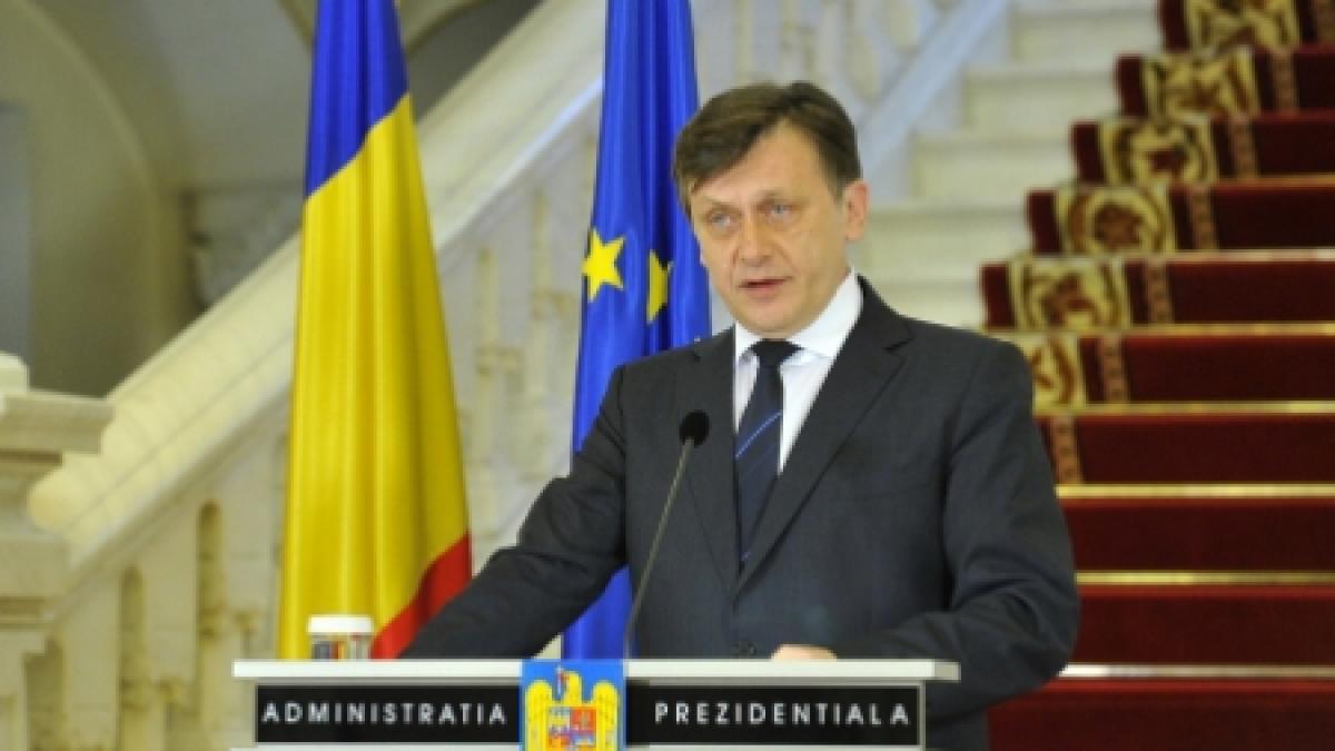 Kovesi, somată de Crin Antonescu să ofere explicaţii publice privind cercetările legate de referendum