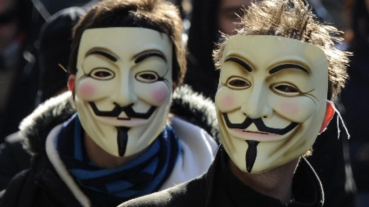 Roverul NASA de pe Marte, în pericol de a fi controlat de gruparea Anonymous?