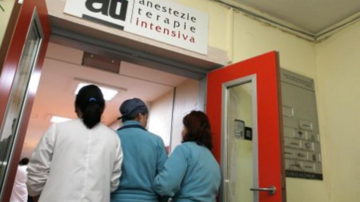 Conducerea Maternităţii Bucur a fost schimbată. Se urgentează pensionarea doctorului Conea