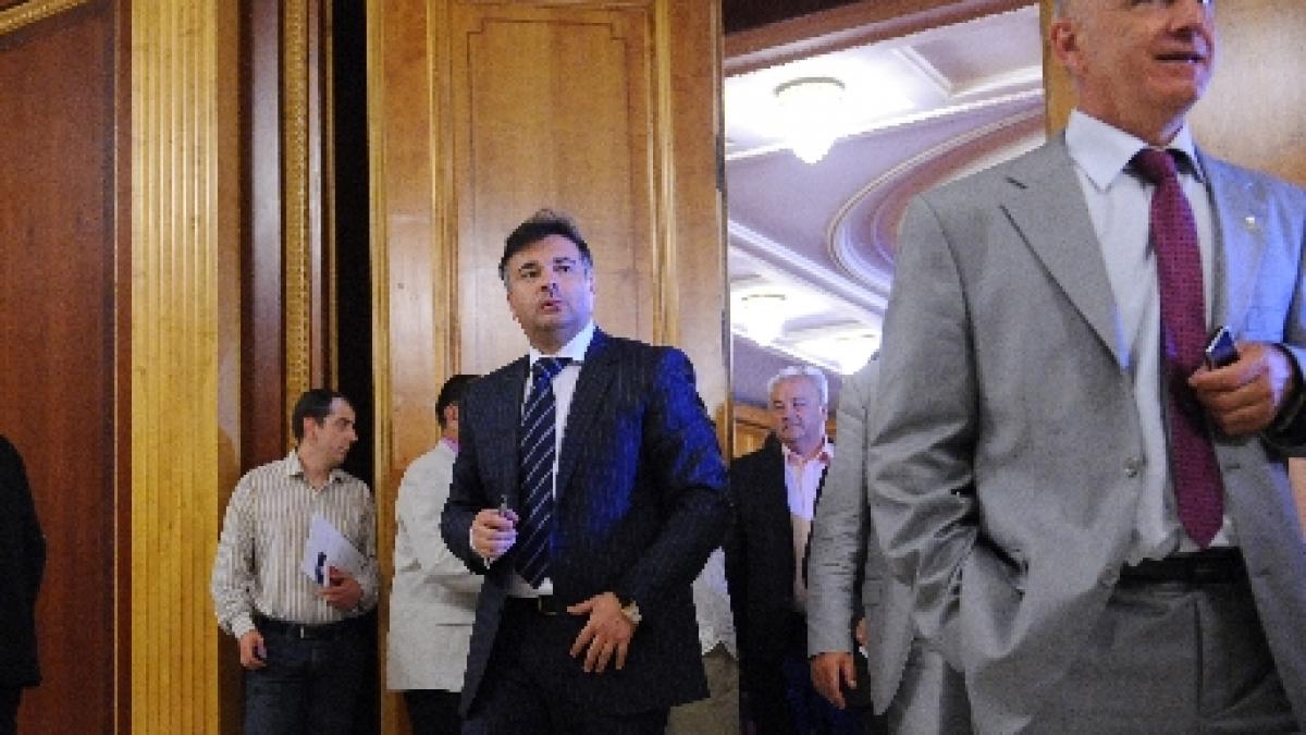 Conducerea PDL se întâlneşte cu grupurile parlamentare ale formaţiunii pentru a stabili priorităţi legislative şi politice