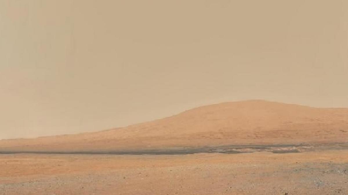 Iată ce vede robotul Curiosity pe planeta Marte