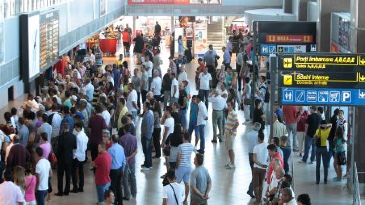 Directorul Aeroporturi Bucureşti, demis din cauza lipsei de siguranţă pe aeroportul Otopeni