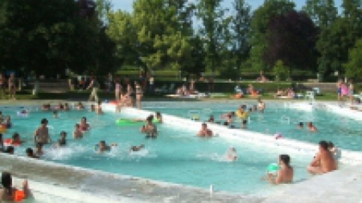 Hai la băi! Vezi aici cât costă o săptămână de cazare în staţiunile balneare 