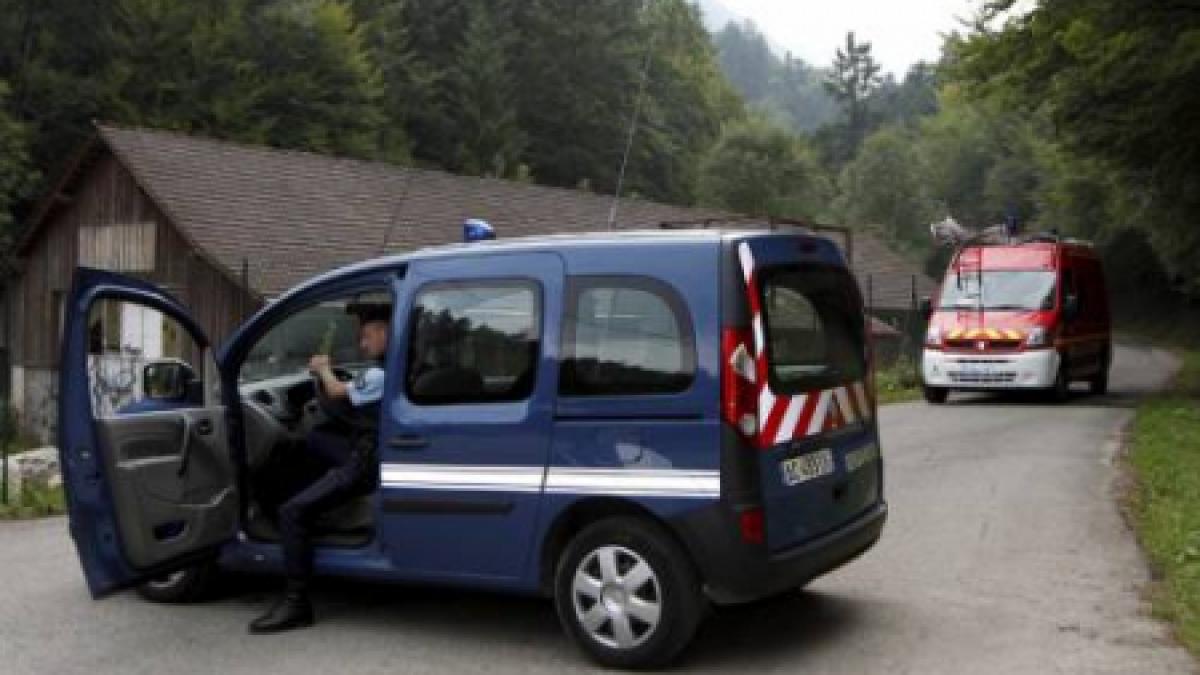 Trei cadavre au fost descoperite într-o maşină, pe insula franceză Corsica