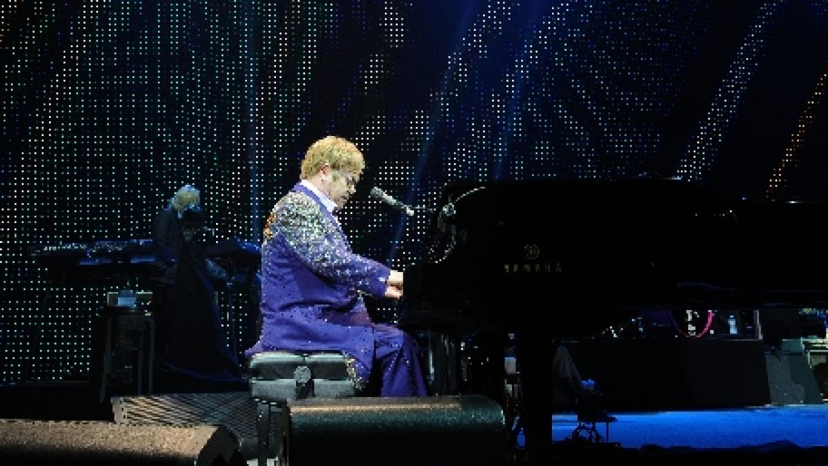 Concertul lui Elton John de Ziua Internaţională a Păcii va fi difuzat pe Youtube