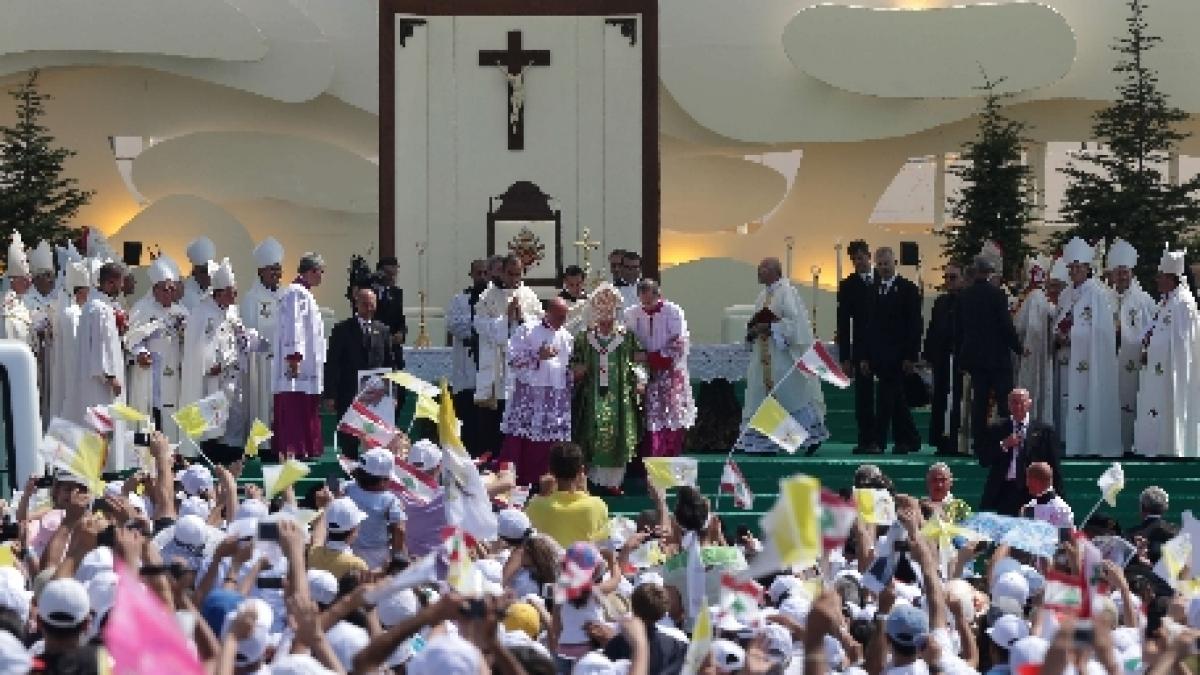 Papa Benedict al XVI-lea face apel la pace în Orientul Mijlociu