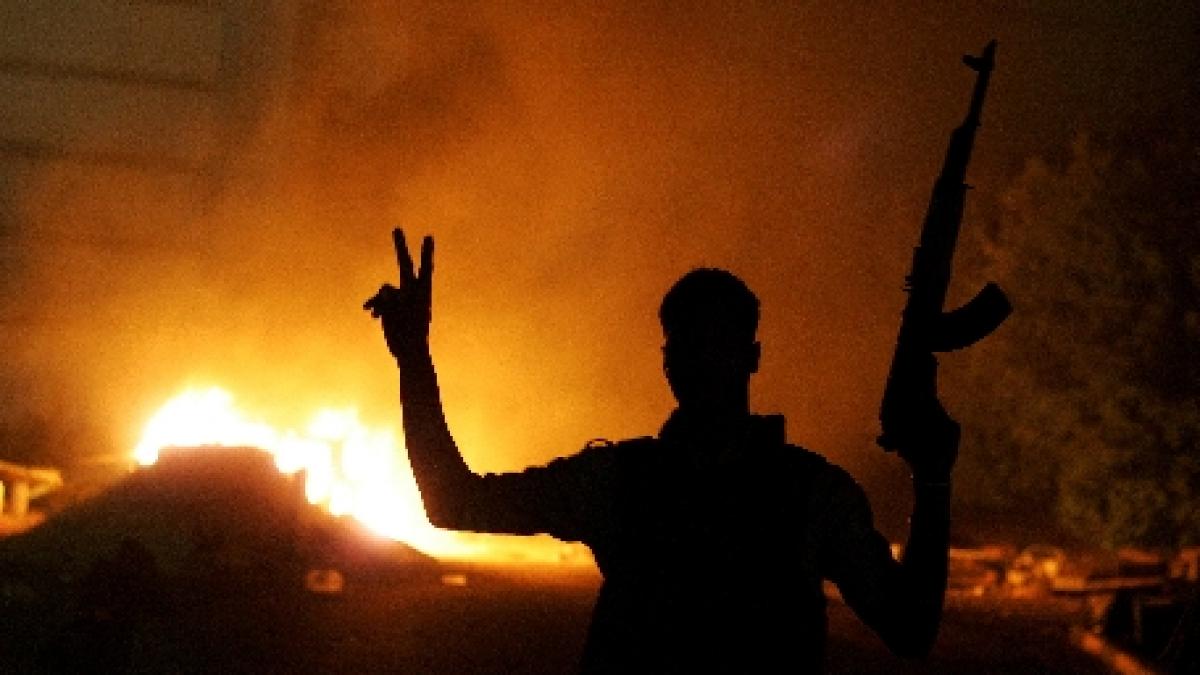 Benghazi. Şase membri ai forţelor de securitate libiene au fost executaţi