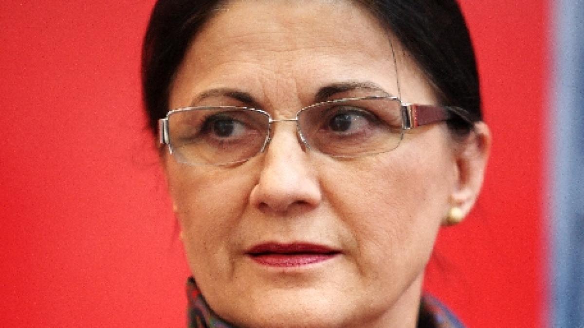 Ecaterina Andronescu: Cred că în politică trebuie să intri când ai ceva de spus. Doamna Firea a dovedit, ca ziaristă, că are ceva de spus