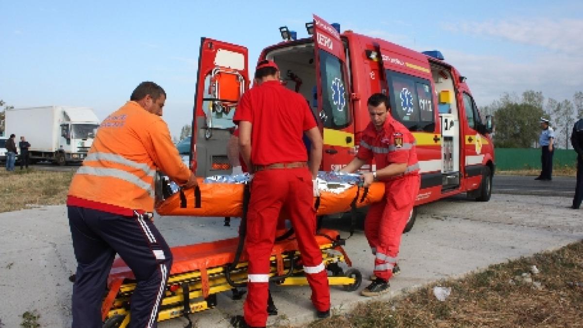 Prahova. Cinci persoane au fost rănite în urma unui accident rutier