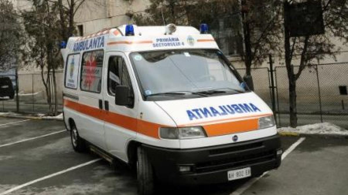 Inconştienţă dusă la extrem. Nici poliţiştii nu se aşteptau să-l găsească aşa pe acest şofer de ambulanţă